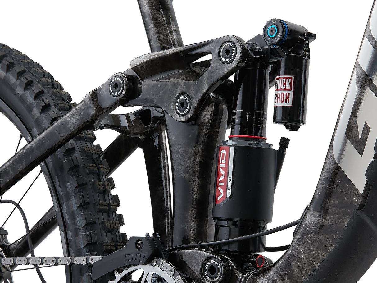 Reign SE - Black Lightning