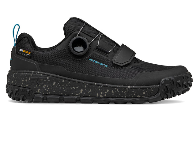 Flume Clip Women's Shoe - Black