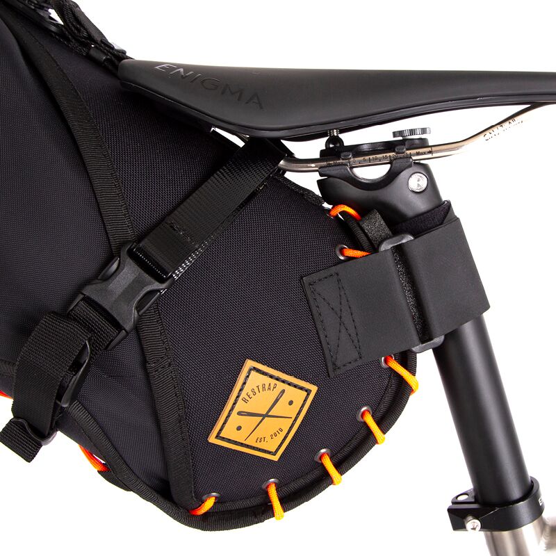 Satteltasche mit Drybag 8 L - Orange