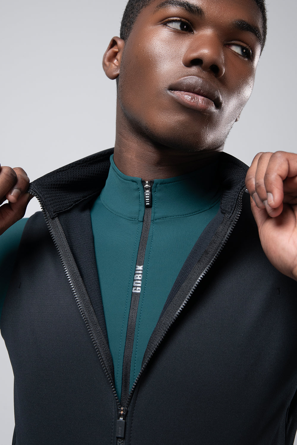 Vest Pathfinder - Ink Black